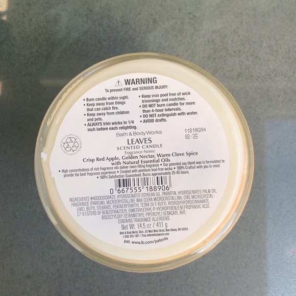 Bath and Body Works Leave candle - Picture 4 of 11